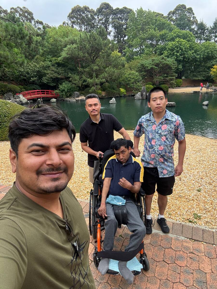 Enable Hub participants and support team on an outing to a Japanese garden