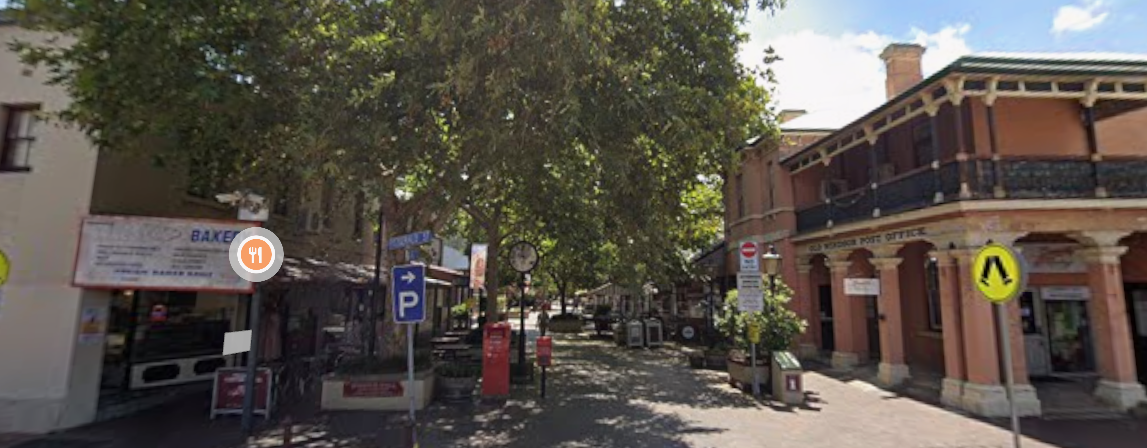George Street, Windsor — outside the old Windsor Post Office